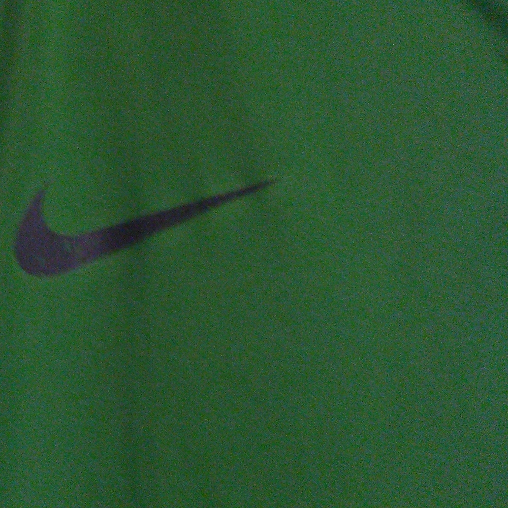 Nike - Picture 3 of 4